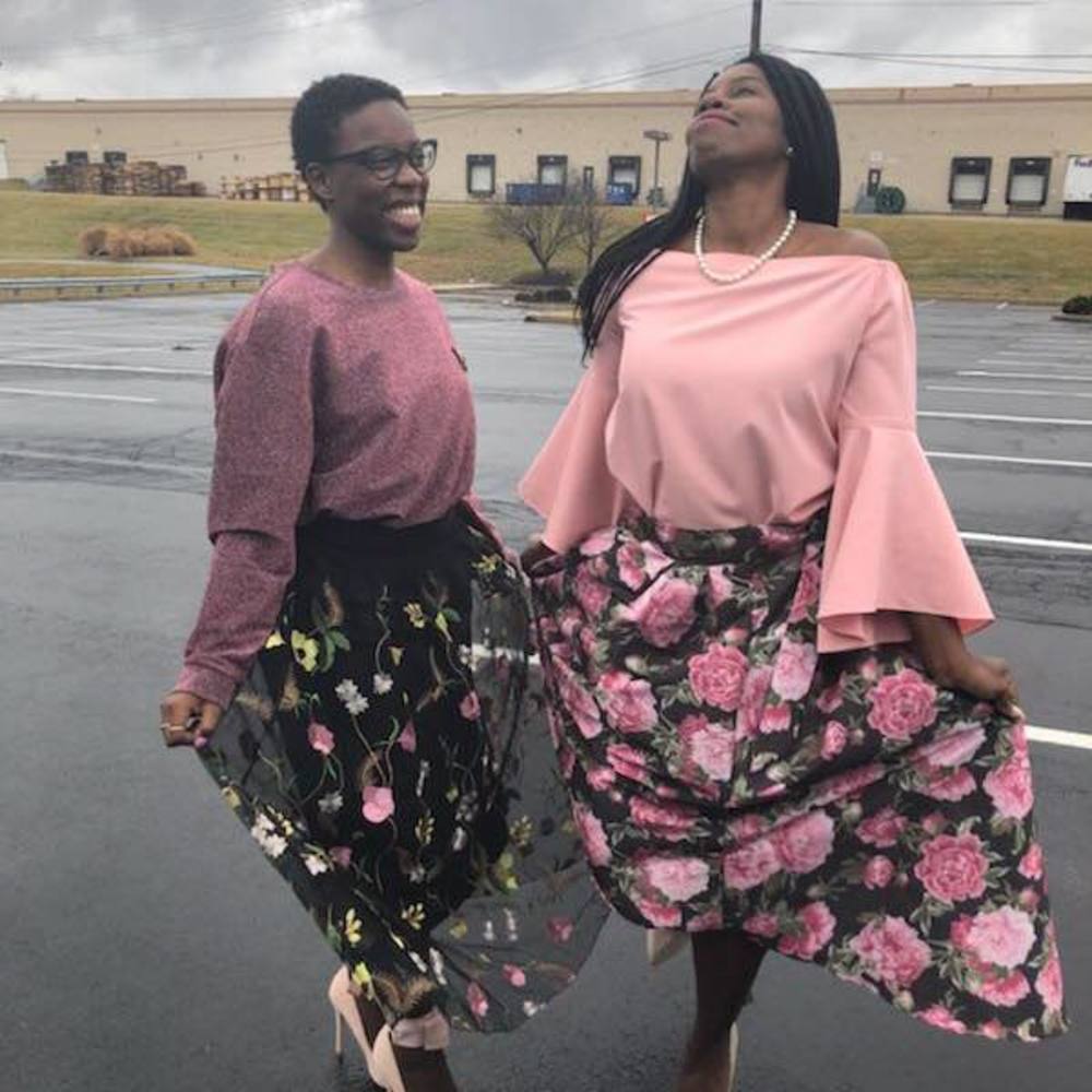 Meet your Posher, Joy